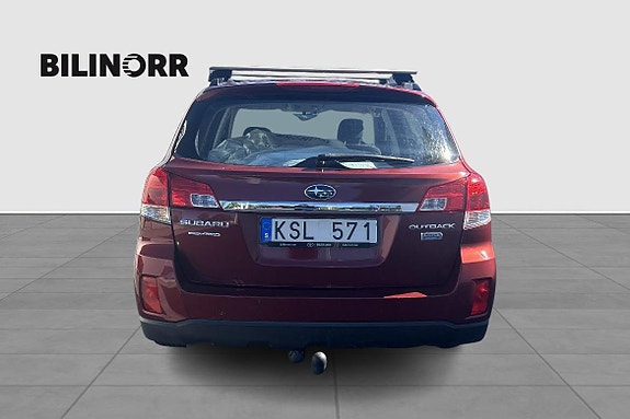 Subaru Outback 5 of 5
