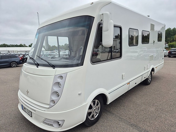 Niesmann+Bischoff ARTO 69 LE 3,0D 177HK Aut Husbil 2 of 18