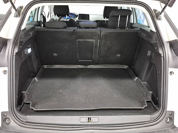 Peugeot 3008 8 of 8