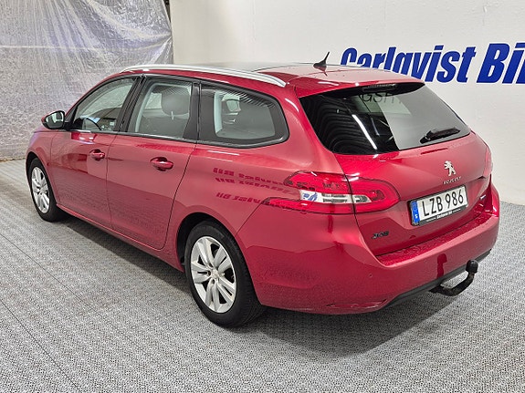 Peugeot 308 3 of 9