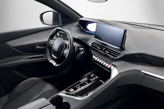 Peugeot 3008 4 of 5