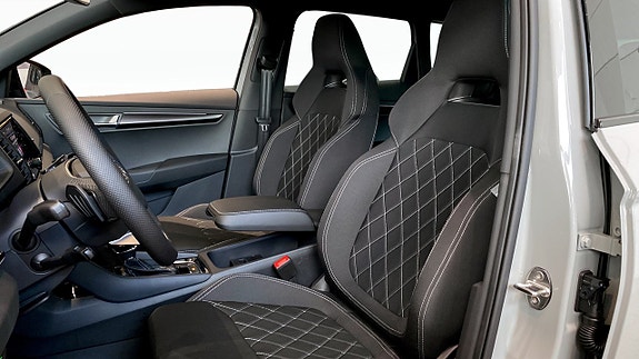 Skoda Karoq 8 of 14