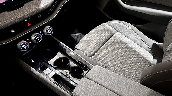 Skoda Superb 18 of 22