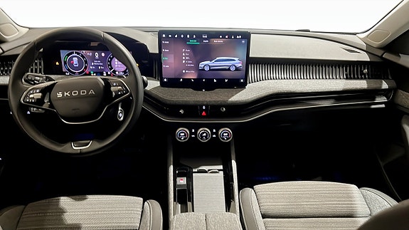 Skoda Superb 10 of 22