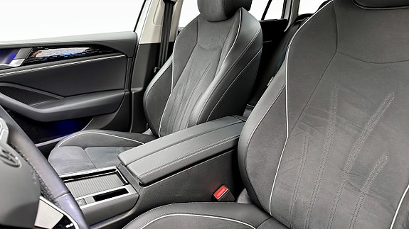 Volkswagen Passat 8 of 19