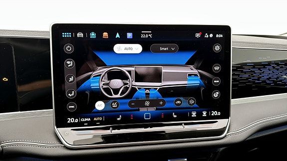 Volkswagen Passat 16 of 19