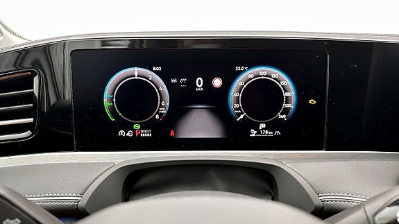 Volkswagen Passat 13 of 19