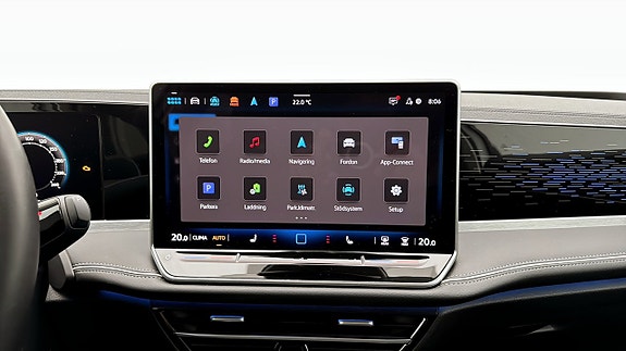 Volkswagen Passat 9 of 19