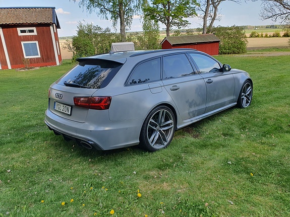 Audi RS6 3 of 5