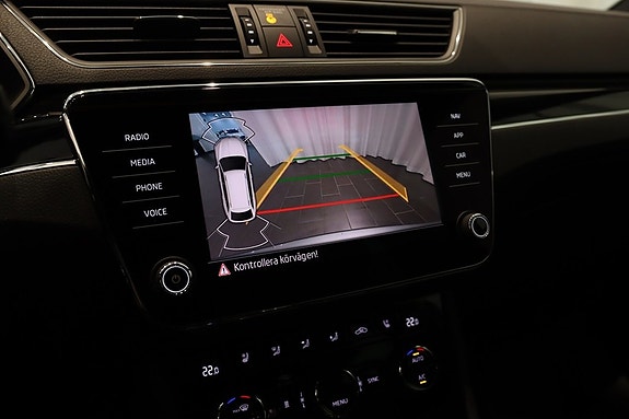 Skoda Superb 21 of 27