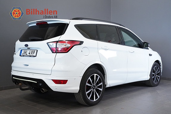 Ford Kuga 5 of 21