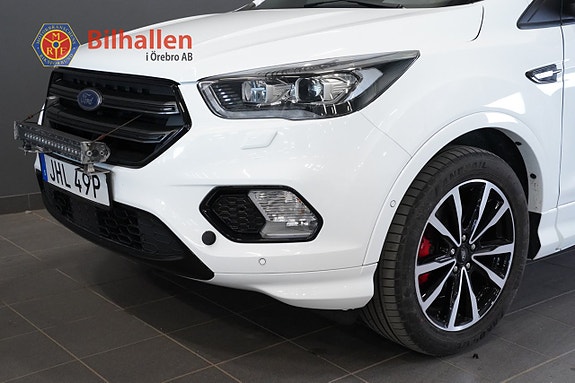 Ford Kuga 2 of 21