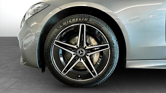 Mercedes-Benz C300 e 6 of 23