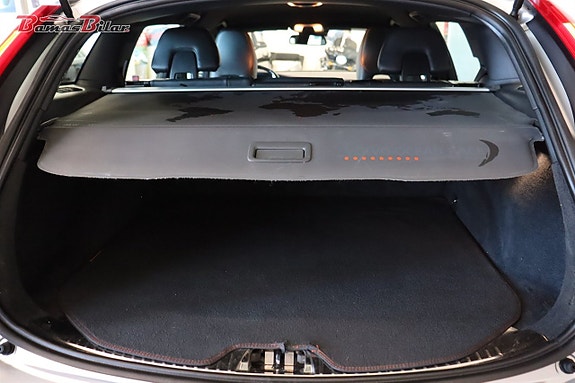 Volvo V60 14 of 19