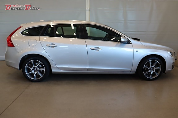 Volvo V60 6 of 19