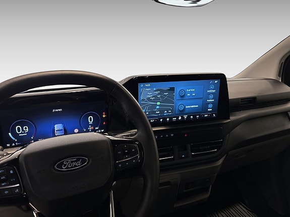 Ford Transit Custom 13 of 14