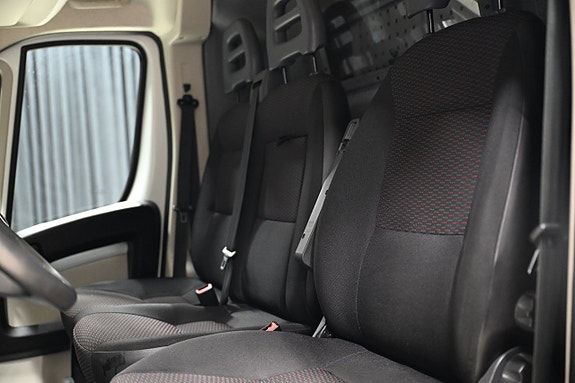 Peugeot Boxer 25 of 30