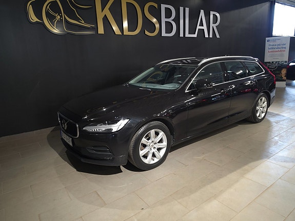 Volvo V90 2 of 5