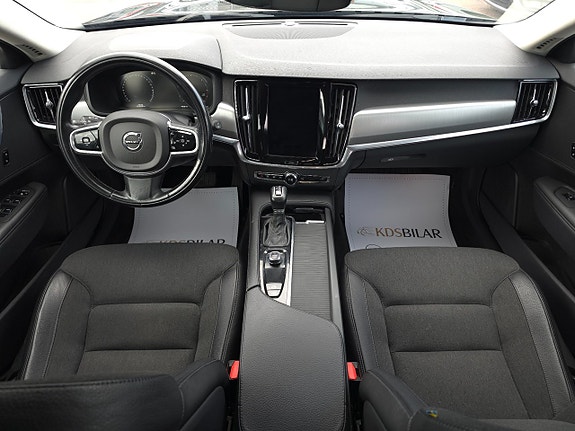 Volvo V90 8 of 13