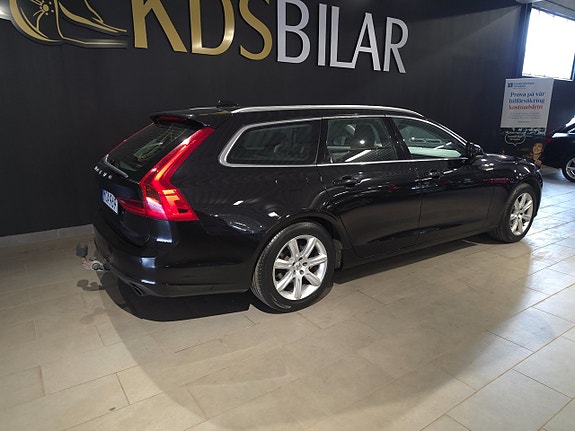 Volvo V90 5 of 5