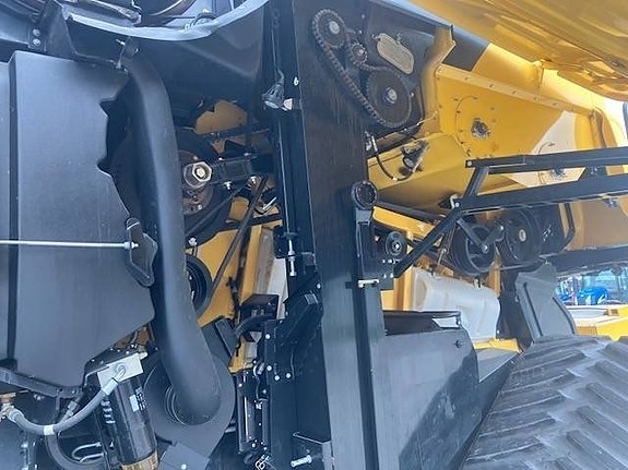 New Holland CR 10.90 12 of 14