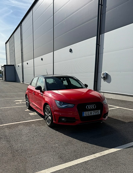 Audi A1 2 of 3