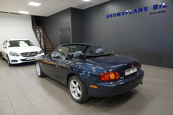 Mazda MX-5 5 of 5