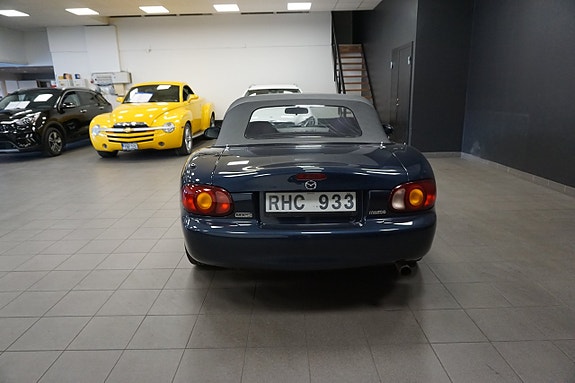 Mazda MX-5 16 of 18