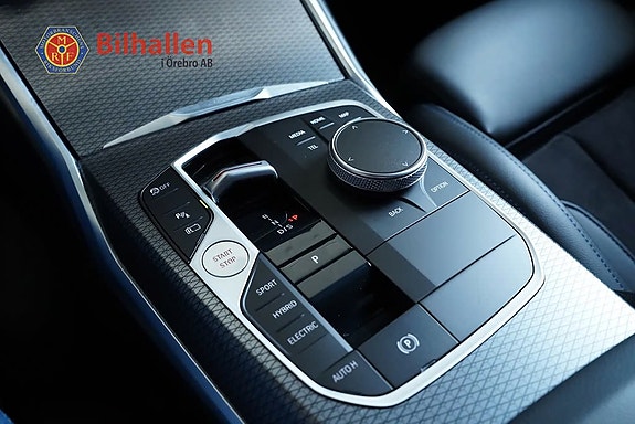 BMW 330e 19 of 19