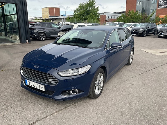 Ford Mondeo 2 of 4