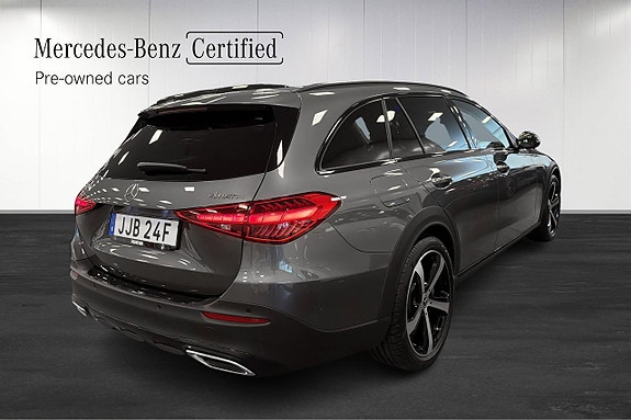 Mercedes-Benz C220 d 3 of 14