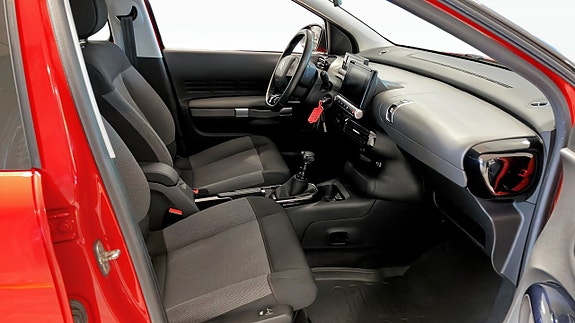 Citroen C4 Cactus 3 of 5