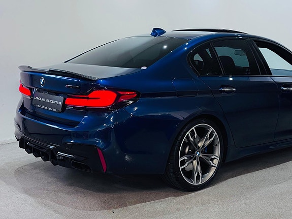 BMW M550i 26 of 27