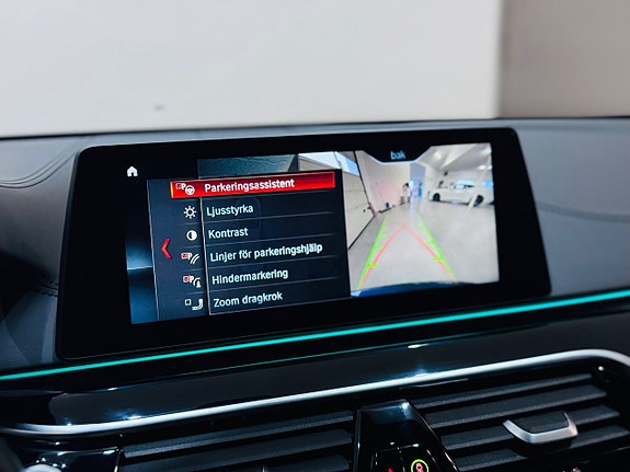 BMW M550i 19 of 27