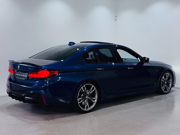 BMW M550i 27 of 27