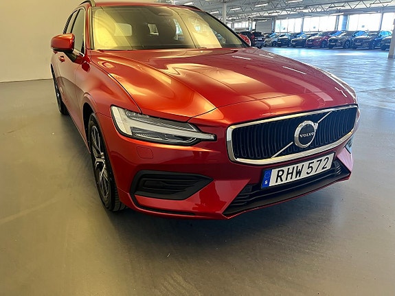Volvo V60 7 of 15
