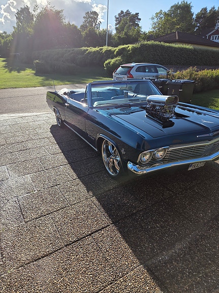 Chevrolet Impala 5 of 5