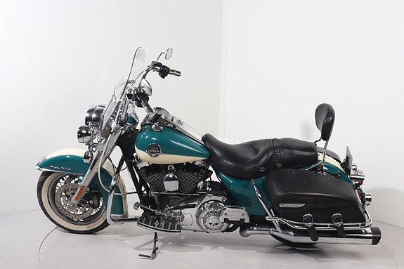 Harley-Davidson Road King Classic 5 of 6