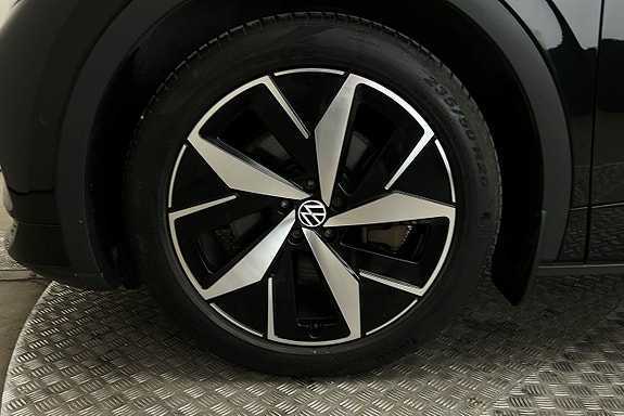 Volkswagen ID.5 GTX 12 of 28
