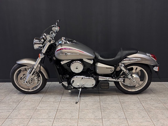 Kawasaki Vulcan 1500 Meanstreak / Vance & Hines 4 of 22
