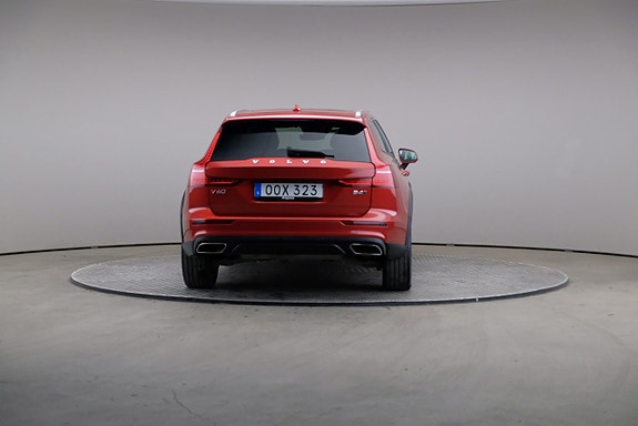 Volvo V60 Cross Country 5 of 5