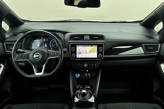 Nissan Leaf 6 of 24