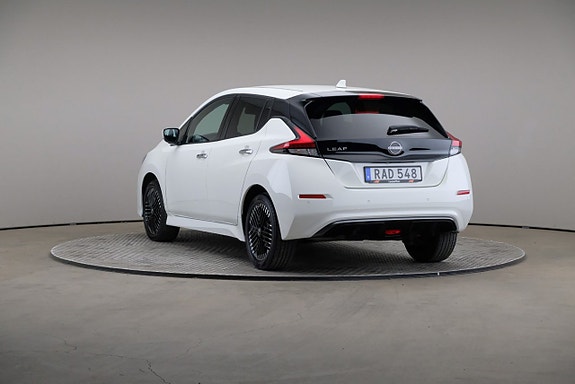 Nissan Leaf 2 of 24