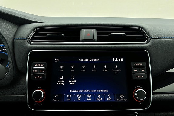 Nissan Leaf 23 of 24
