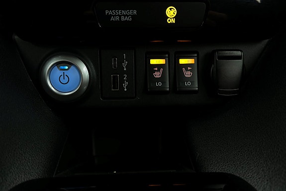 Nissan Leaf 16 of 24