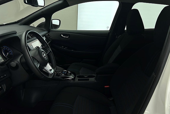 Nissan Leaf 10 of 24