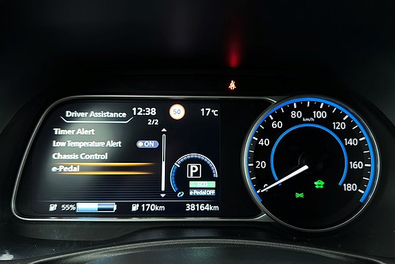 Nissan Leaf 19 of 24