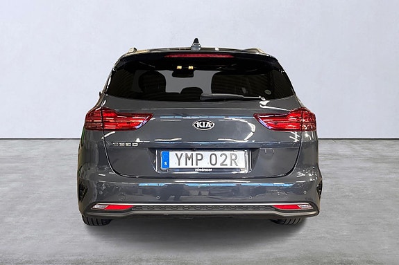 Kia Ceed 5 of 5
