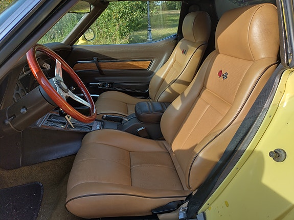 Chevrolet Corvette 6 of 7