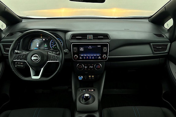 Nissan Leaf 6 of 24